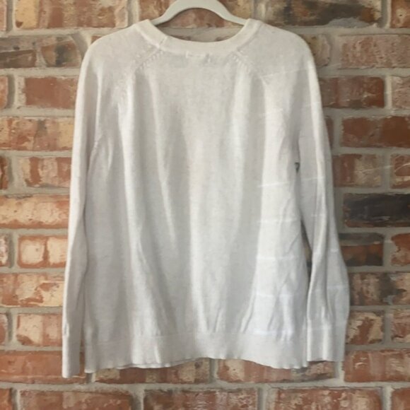 H&M sweater - Picture 2 of 5